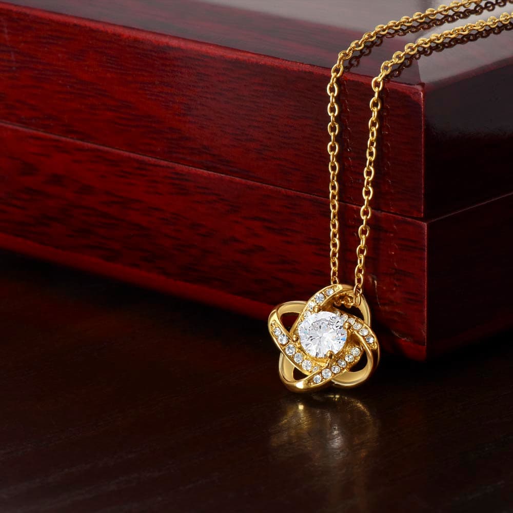 18K Yellow Gold finish necklace detail